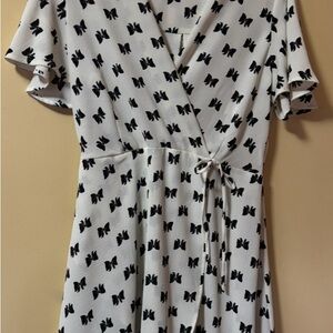 Monteau Black and White Bow Midi Dress